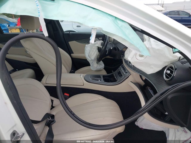 Aukcja sprzedaży 2021 Mercedes-benz E 350, vin: W1KZF8DB4MA988924, numer aukcji: 44779382