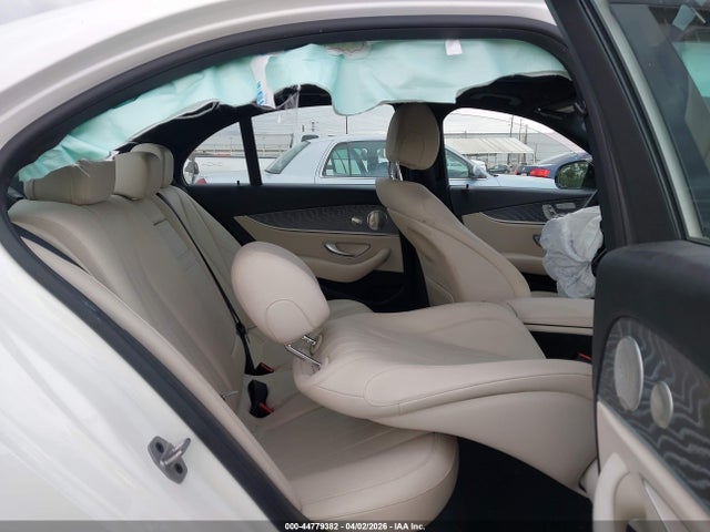 Aukcja sprzedaży 2021 Mercedes-benz E 350, vin: W1KZF8DB4MA988924, numer aukcji: 44779382