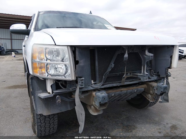 2013 Chevrolet Silverado 1500 Ls მანქანა იყიდება აუქციონზე, vin: 1GCRCREA8DZ159306, აუქციონის ნომერი: 44779384
