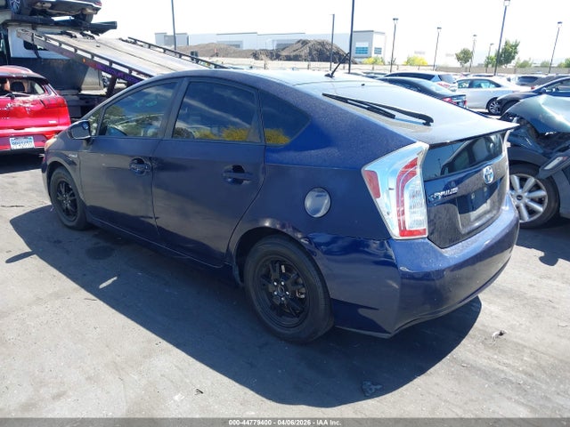 Toyota Prius Two 2015 JTDKN3DU1F2002927 Image 14
