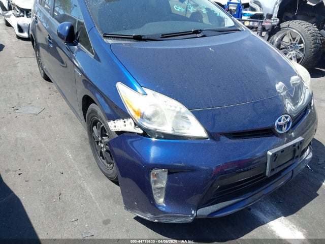 Toyota Prius Two 2015 JTDKN3DU1F2002927 Image 6