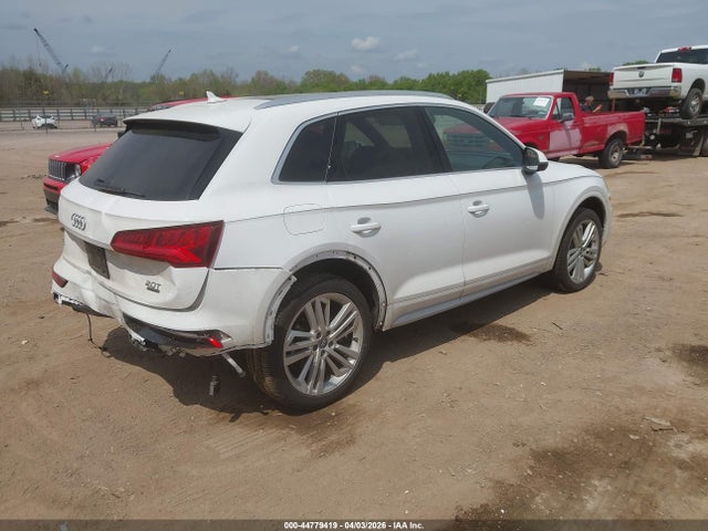 Aukcja sprzedaży 2018 Audi Q5 2.0t Premium/2.0t Tech Premium, vin: WA1BNAFY7J2072228, numer aukcji: 44779419