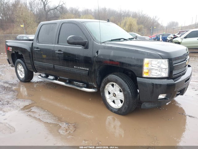 2011 CHEVROLET SILVERADO 1500 3GCPKSE37BG326352