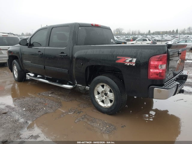 2011 CHEVROLET SILVERADO 1500 3GCPKSE37BG326352 Photo 2