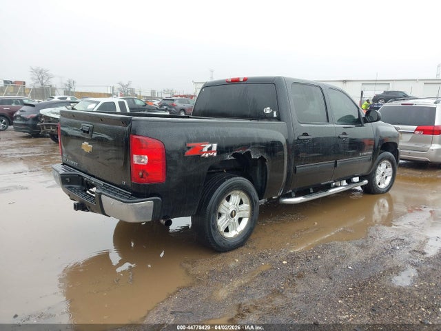 2011 CHEVROLET SILVERADO 1500 3GCPKSE37BG326352 Photo 3