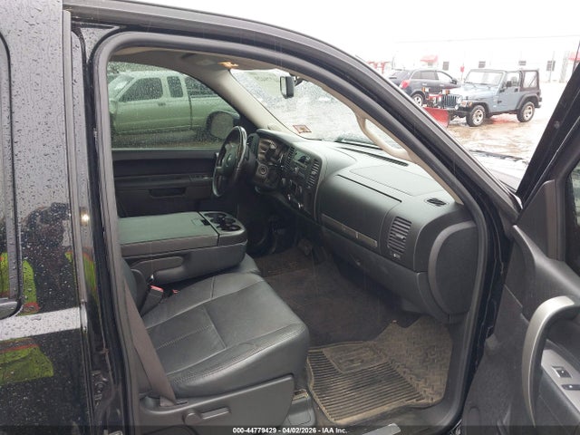 2011 CHEVROLET SILVERADO 1500 3GCPKSE37BG326352 Photo 4