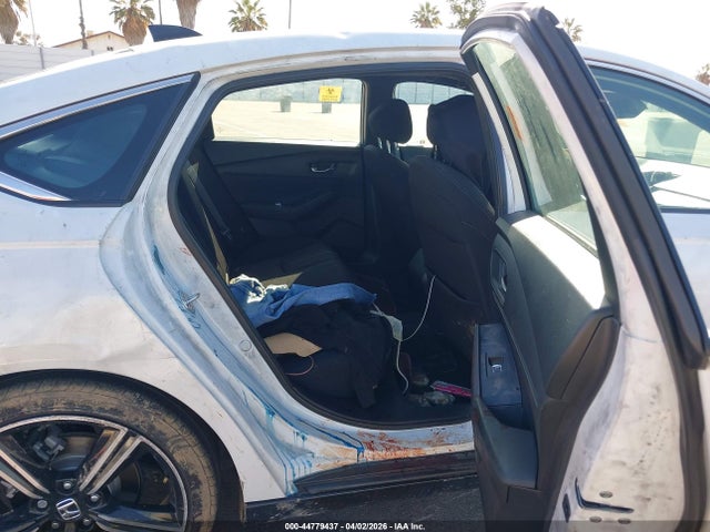 44779437 :رقم المزاد ، 1HGCY2F56RA061981 vin ، 2024 Honda Accord Hybrid Sport مزاد بيع