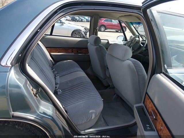 44779439 :رقم المزاد ، 1G4HP52L9SH533483 vin ، 1995 Buick Lesabre Custom مزاد بيع