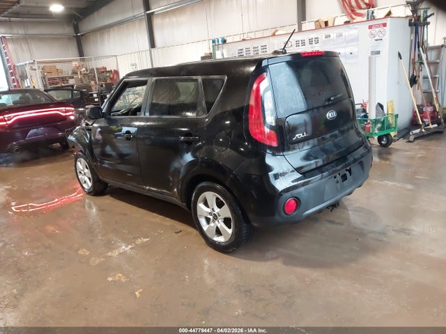 44779447 :رقم المزاد ، KNDJN2A22H7495810 vin ، 2017 Kia Soul مزاد بيع