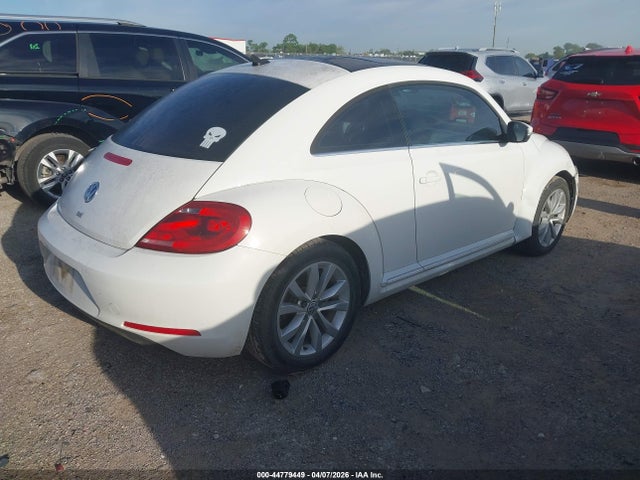 44779449 :رقم المزاد ، 3VWJA7AT9FM645722 vin ، 2015 Volkswagen Beetle 2.0l Tdi مزاد بيع