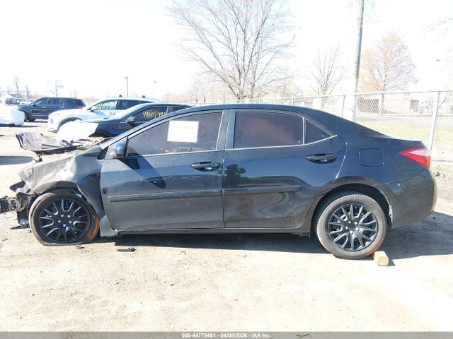 Продажа на аукционе авто 2018 Toyota Corolla Le, vin: 2T1BURHE6JC111774, номер лота: 44779461