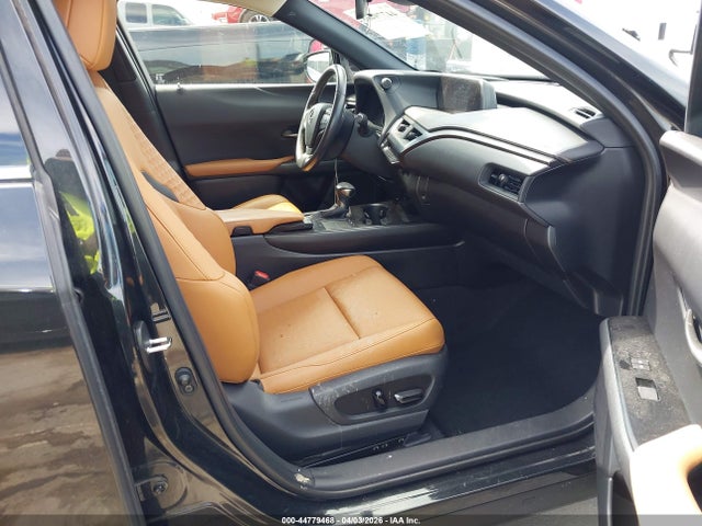 2021 Lexus Ux 200 მანქანა იყიდება აუქციონზე, vin: JTHX3JBH9M2033991, აუქციონის ნომერი: 44779468