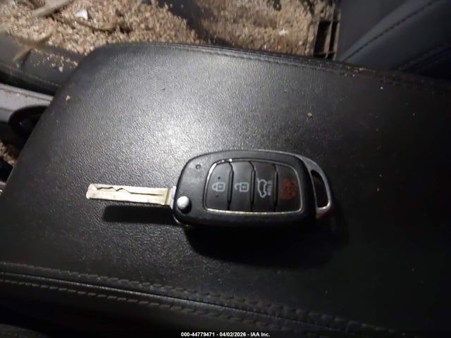 44779471 :رقم المزاد ، KM8J2CA41LU167672 vin ، 2020 Hyundai Tucson Se مزاد بيع