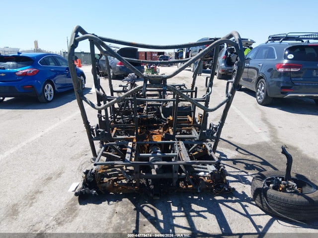 44779474 :رقم المزاد ، JKBRTCJ15NB505525 vin ، 2022 Kawasaki Krt800 J/k مزاد بيع