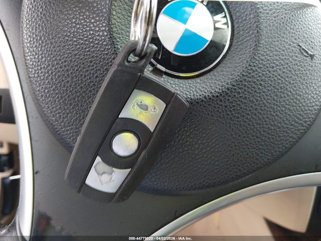 2007 Bmw 335i მანქანა იყიდება აუქციონზე, vin: WBAVB73527PA89913, აუქციონის ნომერი: 44779520