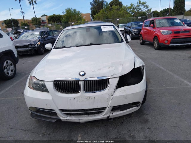 2007 Bmw 335i მანქანა იყიდება აუქციონზე, vin: WBAVB73527PA89913, აუქციონის ნომერი: 44779520