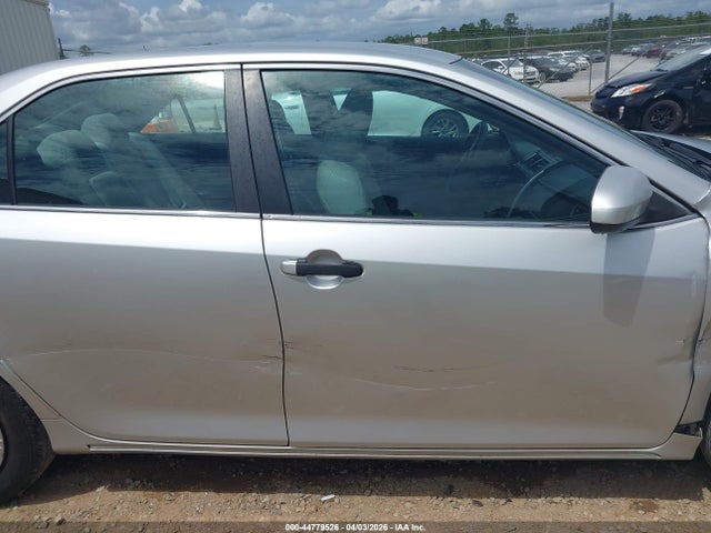2012 Toyota Camry Le მანქანა იყიდება აუქციონზე, vin: 4T1BF1FK1CU028842, აუქციონის ნომერი: 44779526