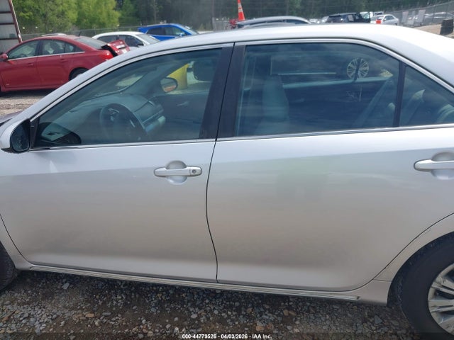 2012 Toyota Camry Le მანქანა იყიდება აუქციონზე, vin: 4T1BF1FK1CU028842, აუქციონის ნომერი: 44779526