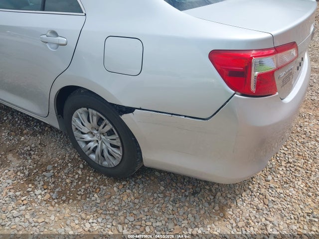 2012 Toyota Camry Le მანქანა იყიდება აუქციონზე, vin: 4T1BF1FK1CU028842, აუქციონის ნომერი: 44779526