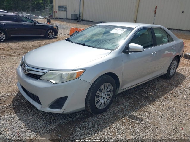 2012 Toyota Camry Le მანქანა იყიდება აუქციონზე, vin: 4T1BF1FK1CU028842, აუქციონის ნომერი: 44779526