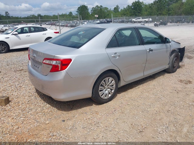 2012 Toyota Camry Le მანქანა იყიდება აუქციონზე, vin: 4T1BF1FK1CU028842, აუქციონის ნომერი: 44779526