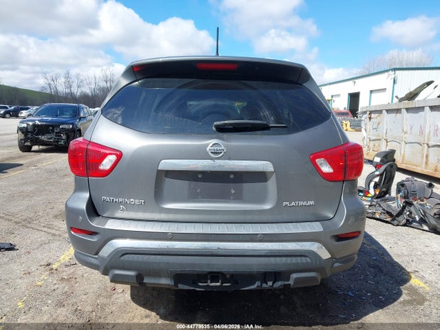 Продаж на аукціоні авто 2018 Nissan Pathfinder Platinum, vin: 5N1DR2MN5JC656537, номер лоту: 44779535