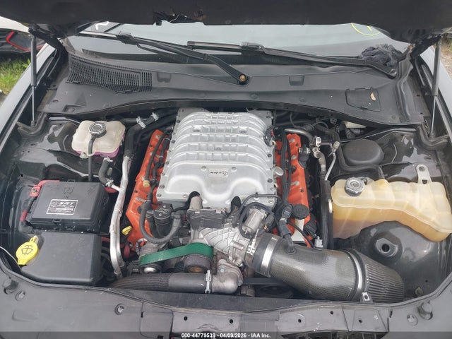 44779539 :رقم المزاد ، 2C3CDXL98JH155711 vin ، 2018 Dodge Charger Srt Hellcat Rwd مزاد بيع