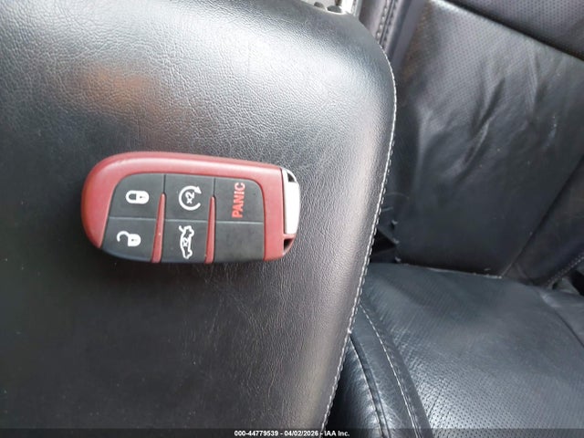 44779539 :رقم المزاد ، 2C3CDXL98JH155711 vin ، 2018 Dodge Charger Srt Hellcat Rwd مزاد بيع