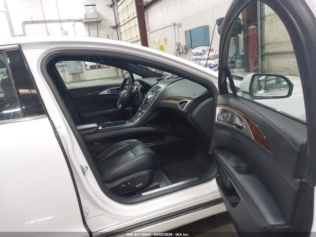 44779553 :رقم المزاد ، 3LN6L5MU5JR627480 vin ، 2018 Lincoln Mkz Hybrid Reserve مزاد بيع