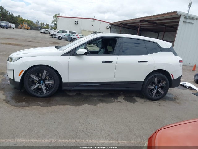 BMW Ix Xdrive50 2024 WB523CF04RCP25438 Image 15