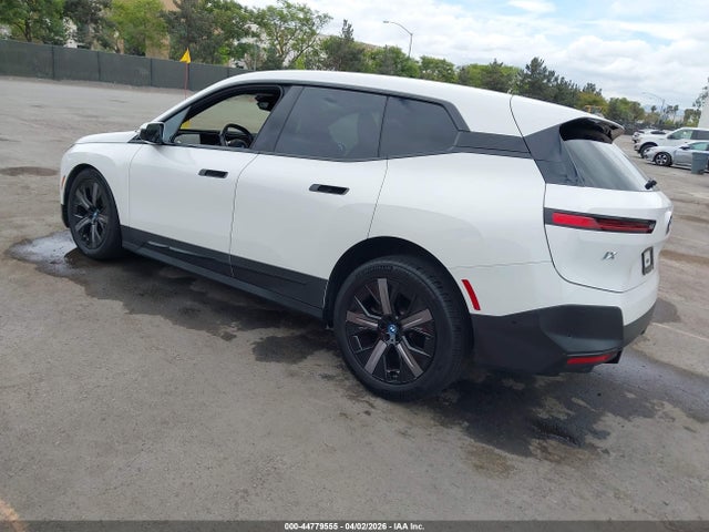 BMW Ix Xdrive50 2024 WB523CF04RCP25438 Image 3