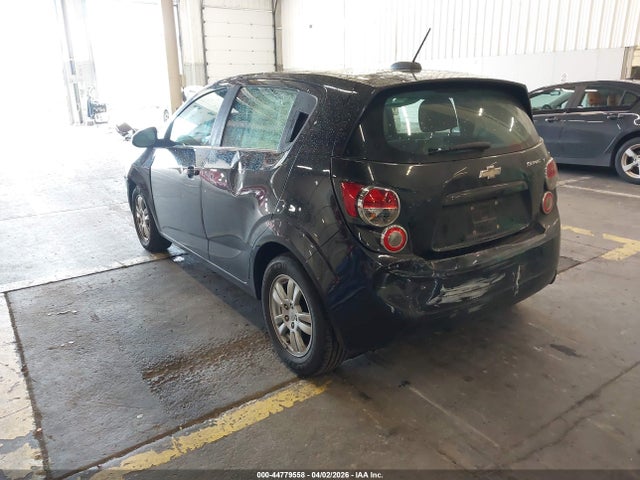 Chevrolet Sonic Lt Auto 2015 1G1JC6SG2F4134642 Image 3