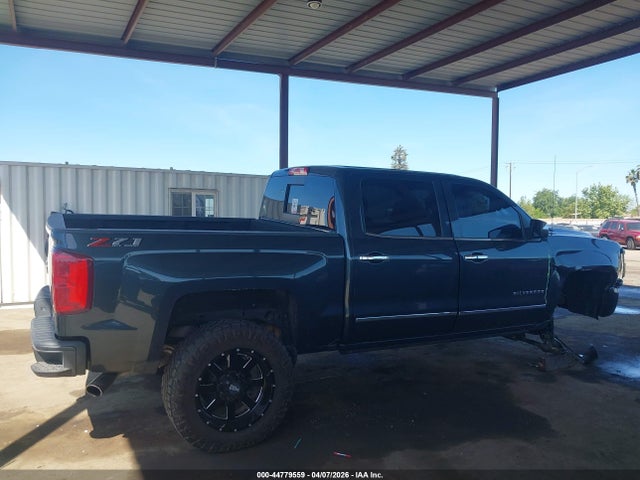 3GCUKSEJ0JG383489 Chevrolet Silverado 1500 2lz