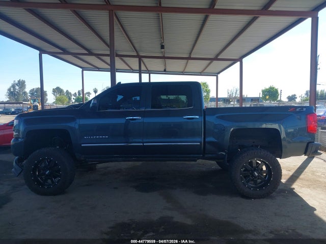 3GCUKSEJ0JG383489 Chevrolet Silverado 1500 2lz