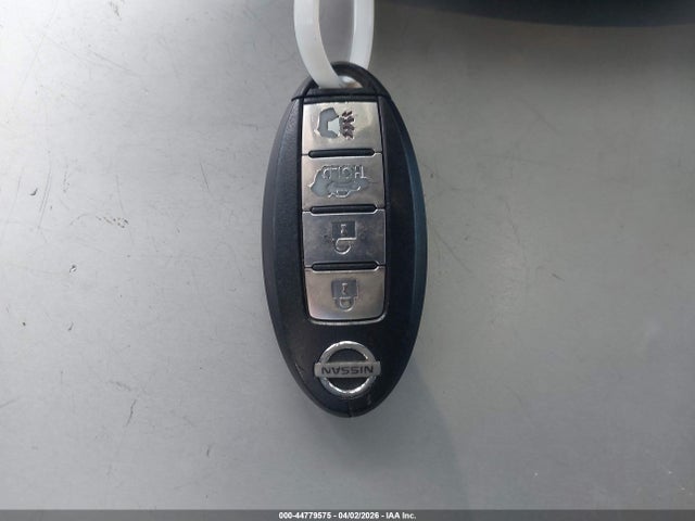 3N1AB7AP6GY271635 Nissan SENTRA SR