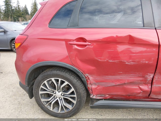JA4AR3AW4HZ027587 Mitsubishi Outlander Sport 2.4 Se