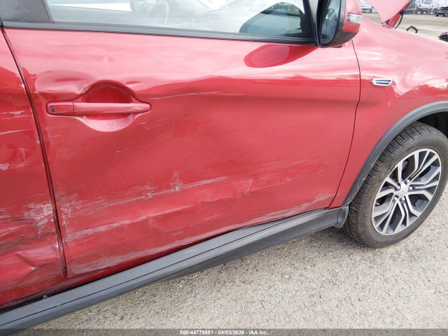 JA4AR3AW4HZ027587 Mitsubishi Outlander Sport 2.4 Se