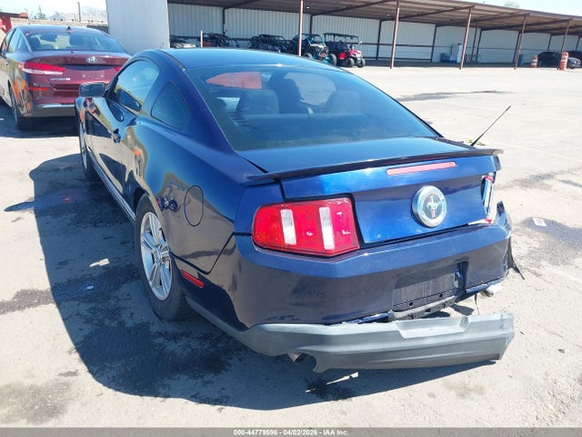 2012 FORD MUSTANG 1ZVBP8AM8C5249784 Photo 2