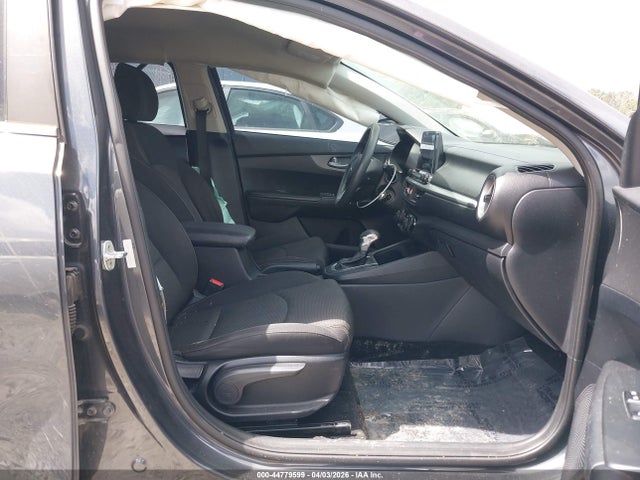 3KPF24AD9KE026782 KIA Forte Lxs
