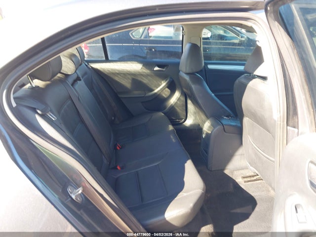 44779600 :رقم المزاد ، 3VWD67AJ6GM357915 vin ، 2016 Volkswagen Jetta 1.4t Se مزاد بيع