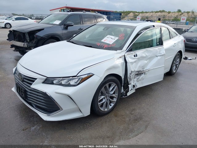 4T1AZ1FB3LU041384 Toyota AVALON XLE
