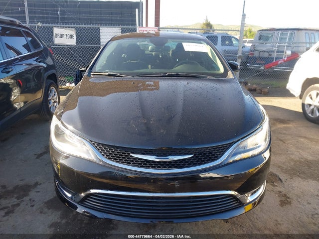 2015 Chrysler 200 Limited მანქანა იყიდება აუქციონზე, vin: 1C3CCCAB2FN534865, აუქციონის ნომერი: 44779664