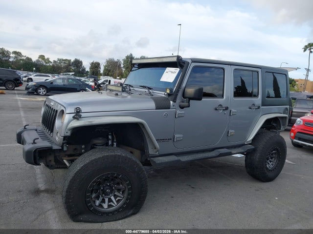 44779685 :رقم المزاد ، 1C4BJWDG8FL643350 vin ، 2015 Jeep Wrangler Unlimited Sport مزاد بيع