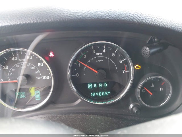 44779685 :رقم المزاد ، 1C4BJWDG8FL643350 vin ، 2015 Jeep Wrangler Unlimited Sport مزاد بيع