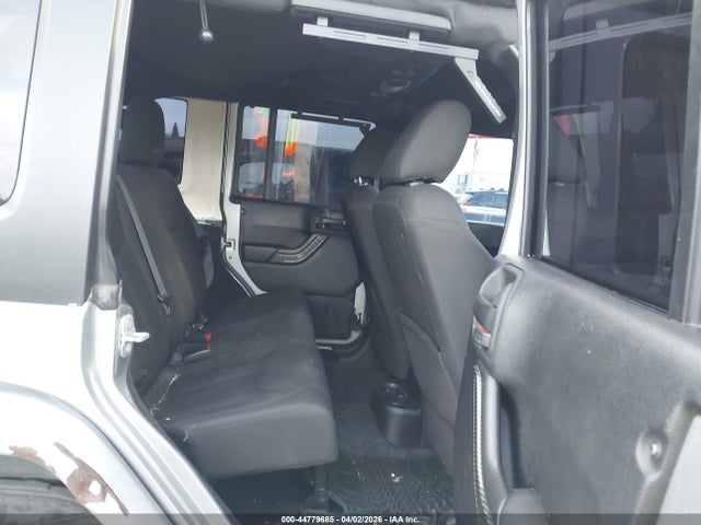 44779685 :رقم المزاد ، 1C4BJWDG8FL643350 vin ، 2015 Jeep Wrangler Unlimited Sport مزاد بيع