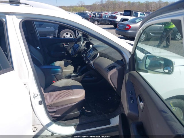2012 HYUNDAI TUCSON KM8JU3AC2CU391051 Photo 4