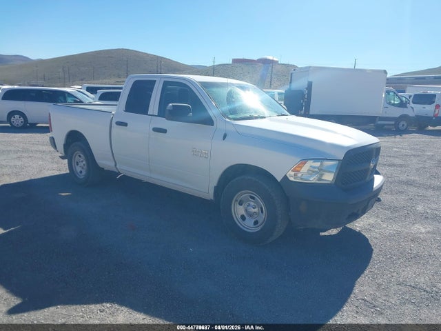 2018 RAM 1500 1C6RR7FG5JS326223