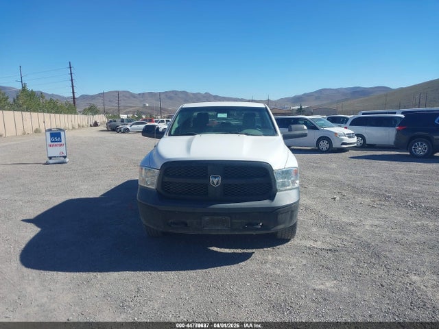 44779687 :رقم المزاد ، 1C6RR7FG5JS326223 vin ، 2018 Ram 1500 Tradesman  4x4 6'4 Box مزاد بيع