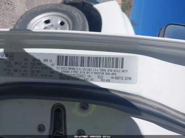 2018 RAM 1500 1C6RR7FG5JS326223 Photo 8