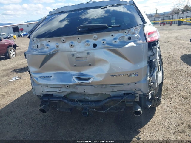 2FMPK4K9XLBA14661 Ford Edge Titanium